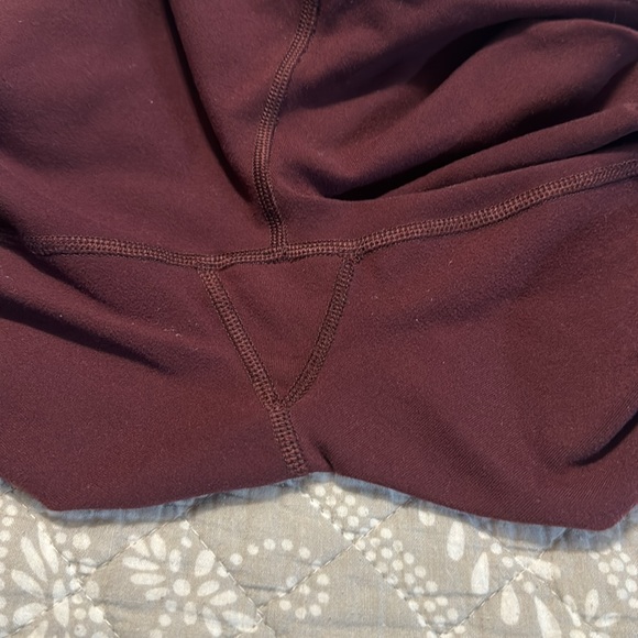 Lululemon luon 25” tights - Picture 2 of 5